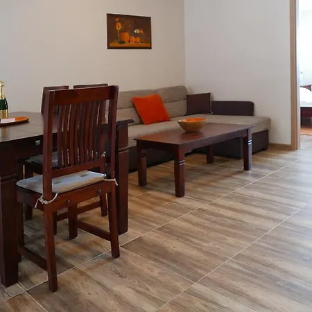 דירה Adriana 10e, Vysoke Tatry, High Tatras *